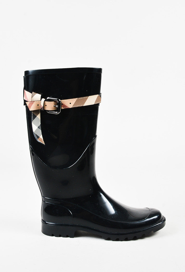 burberry buckle rain boots