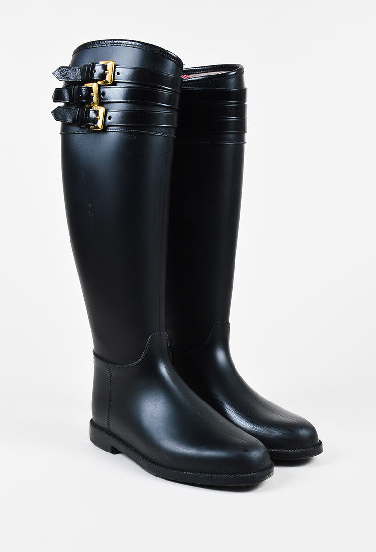 burberry rain boots with buckle