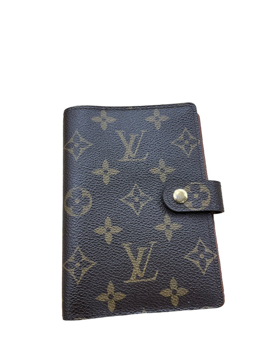 Accessory Luxury Designer Tag By Louis vuitton