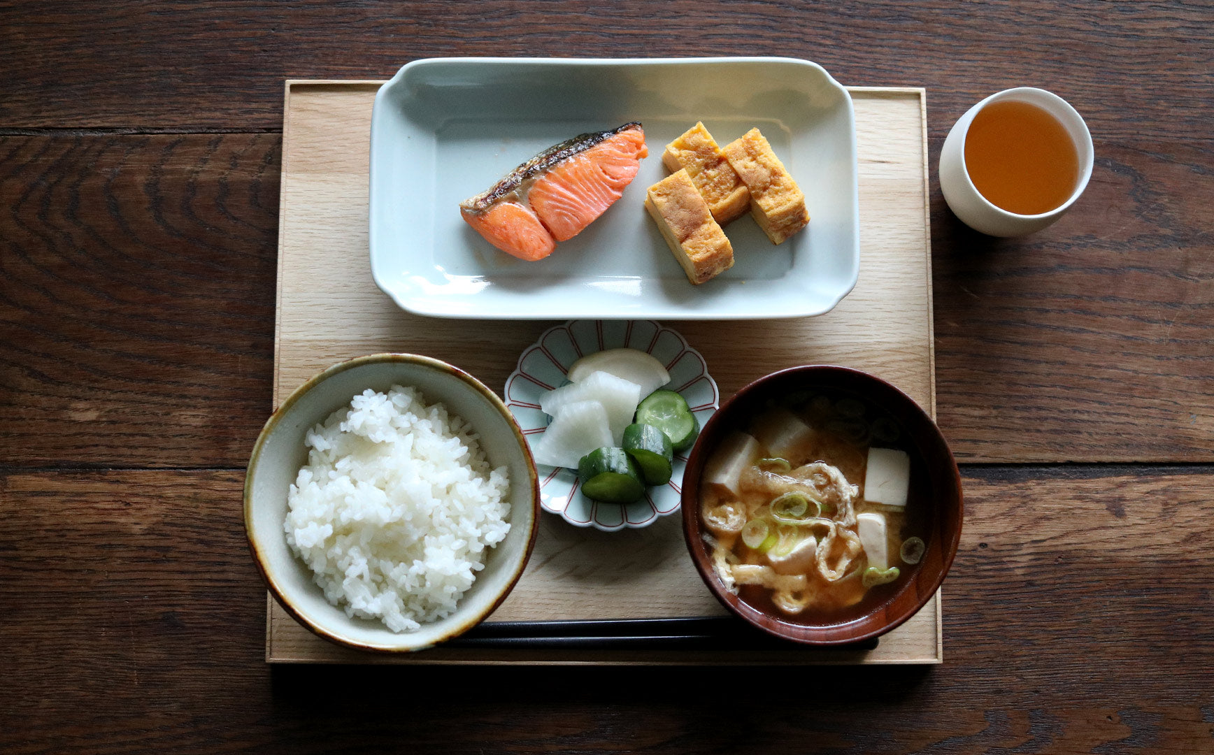 新入荷 東屋 / 折敷 全判 木地 2枚セット - キッチン・食器