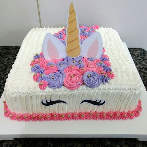torta-unicorno-panna-rettangolare