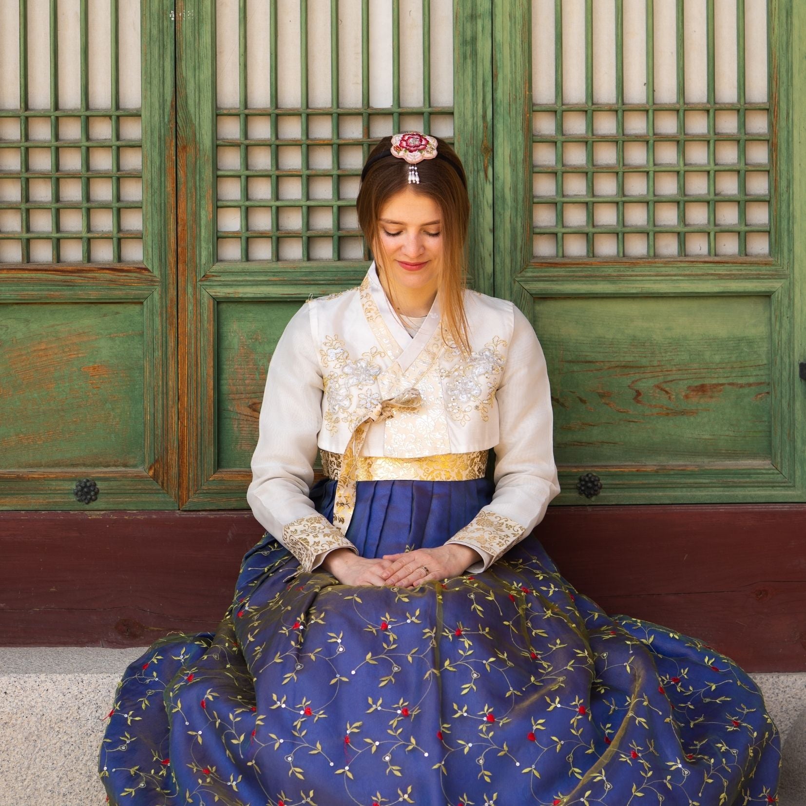 How to Wear Hanbok: Women's Hanbok Guide – The Korean In Me