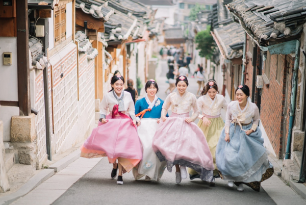 korean hanbok aesthetic