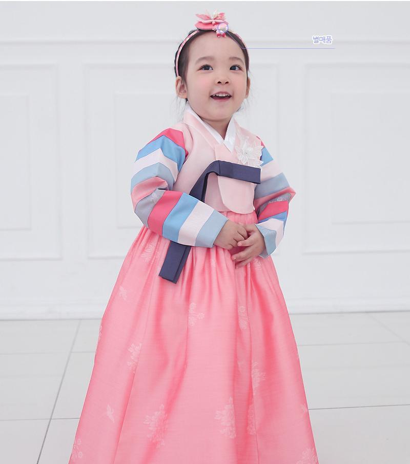  Girl s  Korean Hanbok  Cutie Princess The Korean In Me