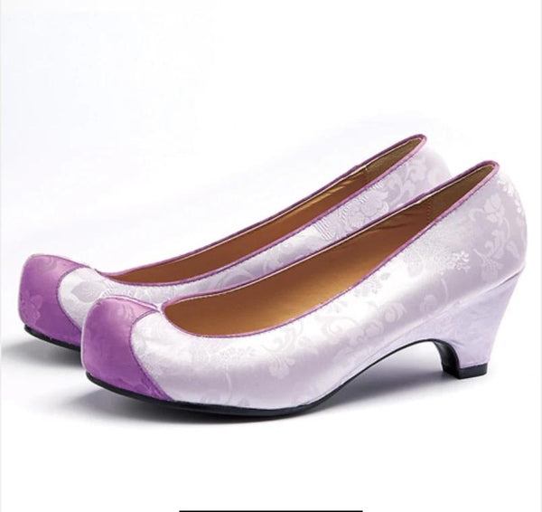 shoes lilac