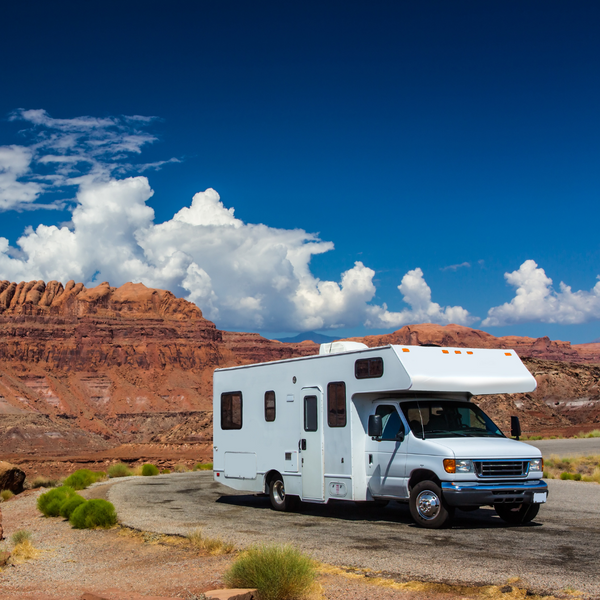 How to Wash Clothes While Traveling