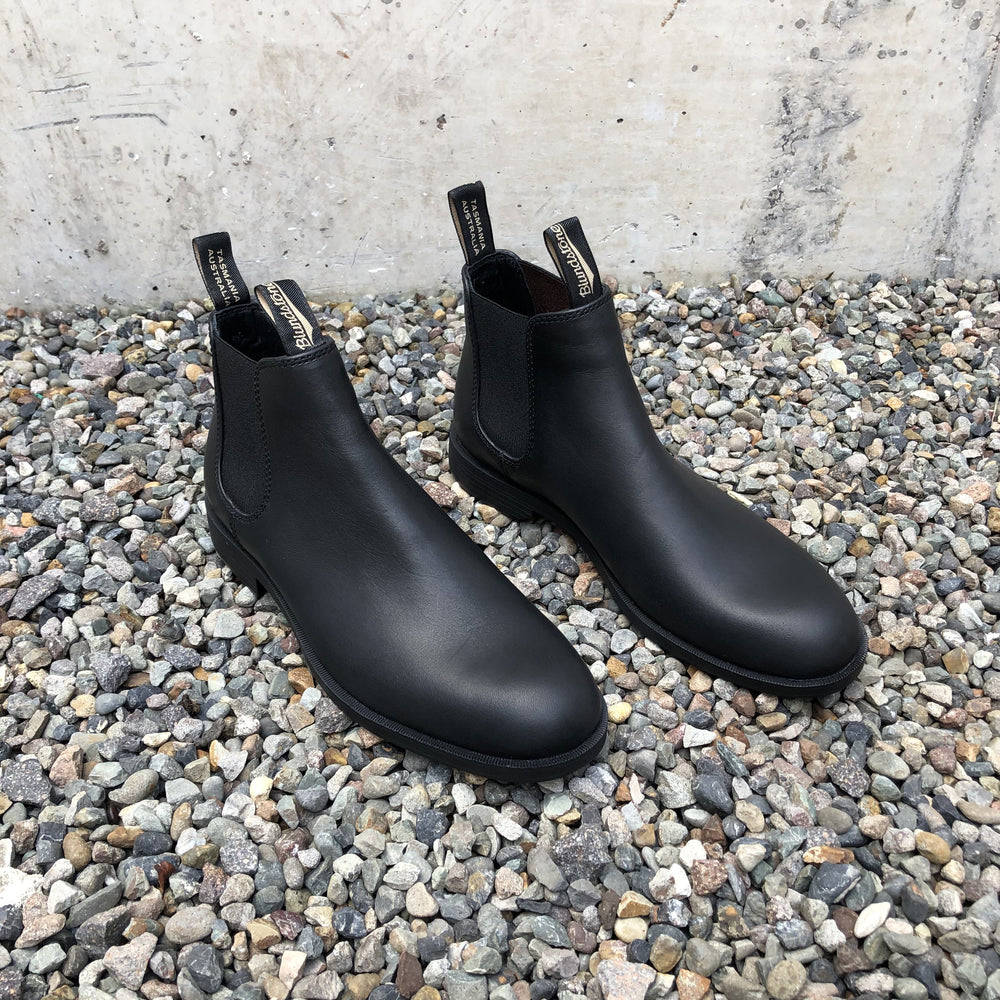 blundstone 1901 black