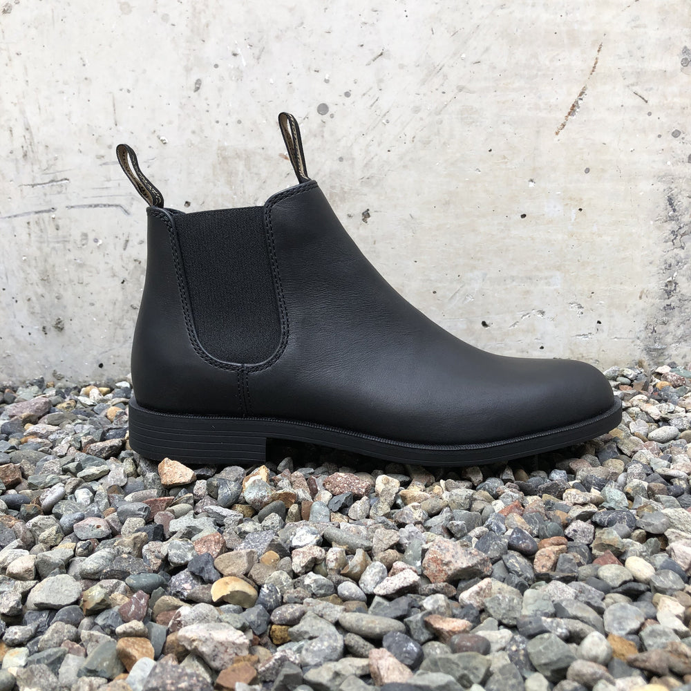 blundstone 1901 black