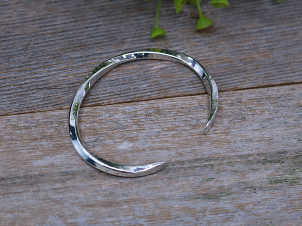 CLARITY Bracelet – Twisted Silver