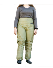 Load image into Gallery viewer, Miss Mayfly Moxie Chameleon Wading Pant