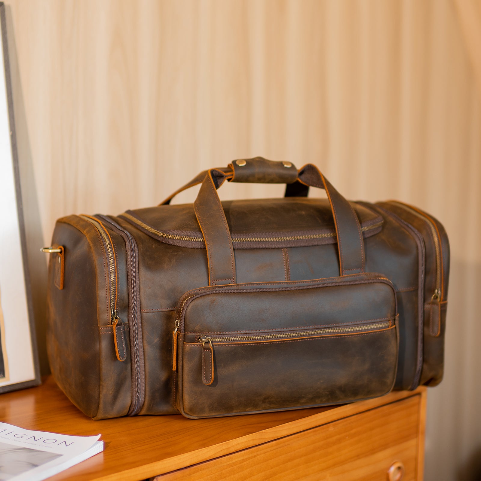 Men's duffle bag in milk-white jacquard wool and black lettering