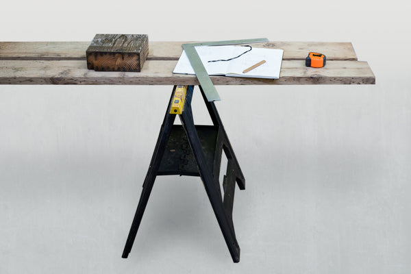 sawhorse-workbench