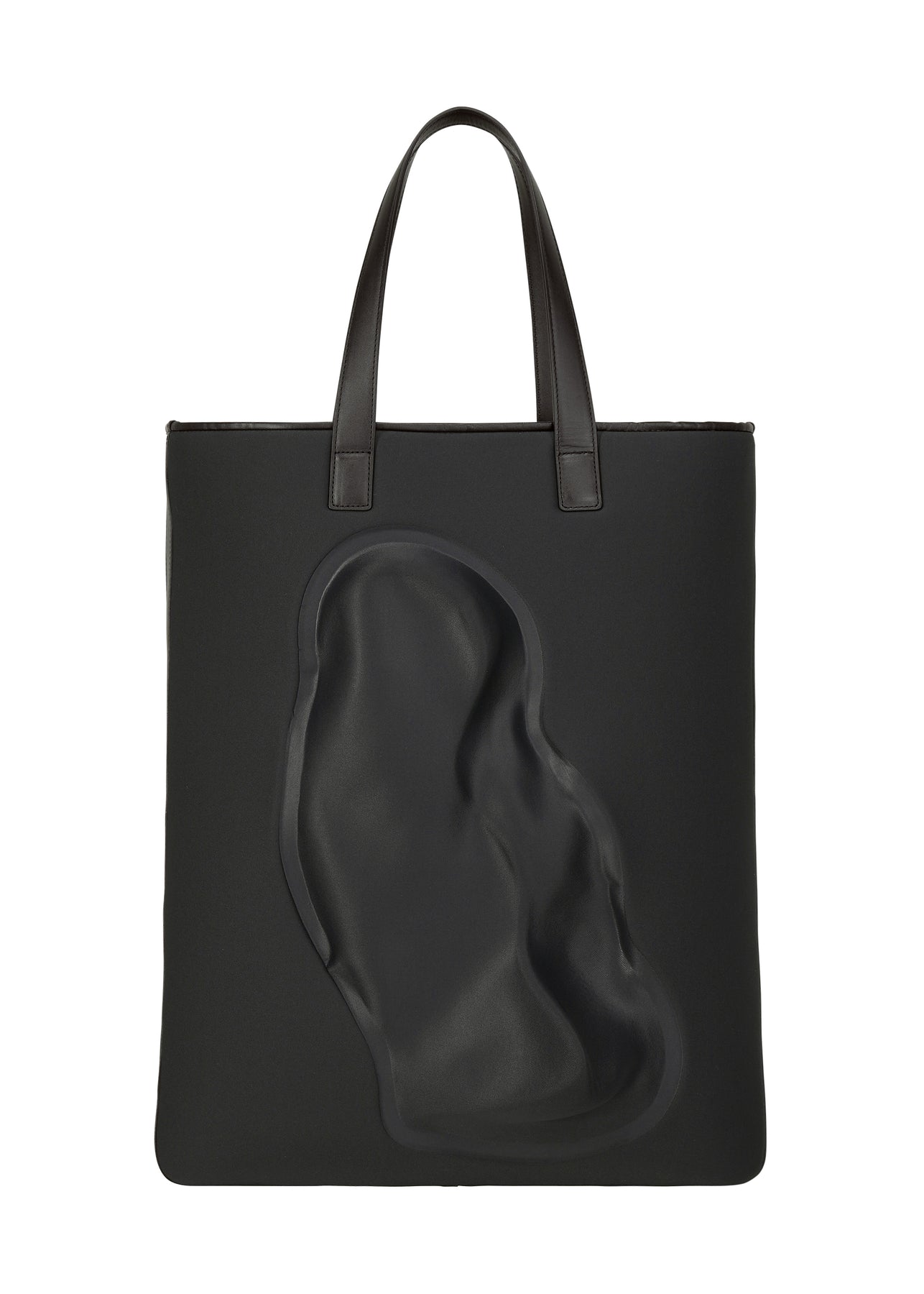 MOLD BAG | The official ISSEY MIYAKE ONLINE STORE | ISSEY MIYAKE USA