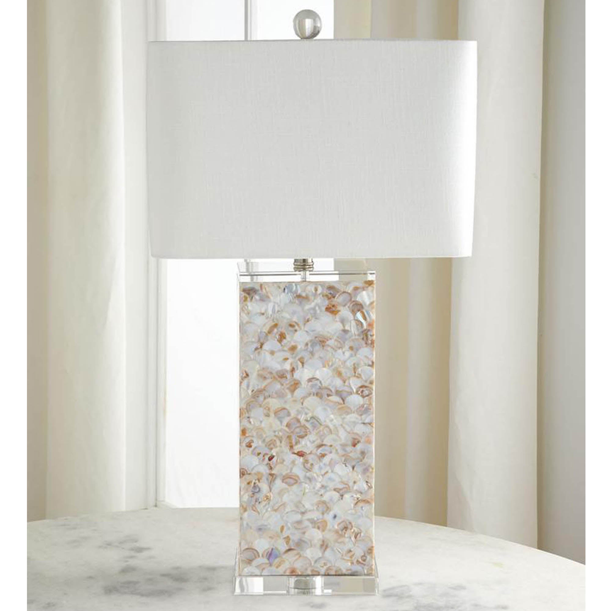 Opname Aangepaste verkoper Mother of Pearl Column Lamp | Maine Cottage®