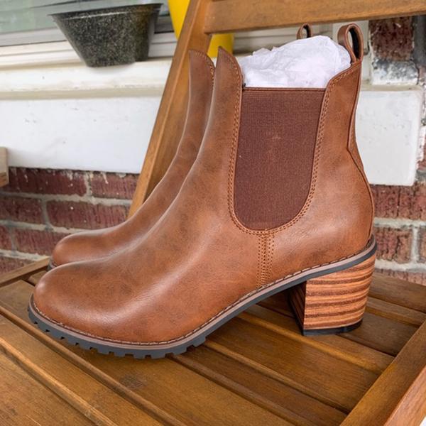 chunky cleated heel chelsea boots