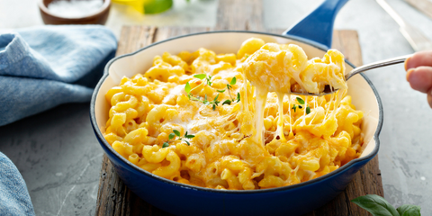 gluten free mac and cheese in skillet