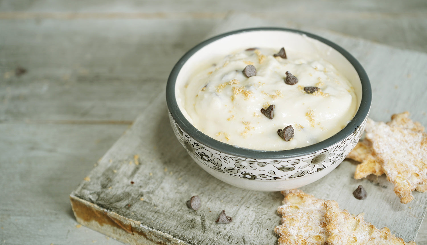 Cannoli Chips and Dip