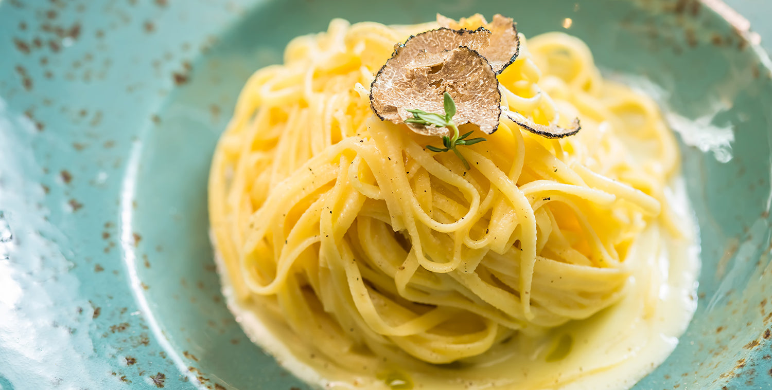 Tagliatelle pasta with truffle cream sauce