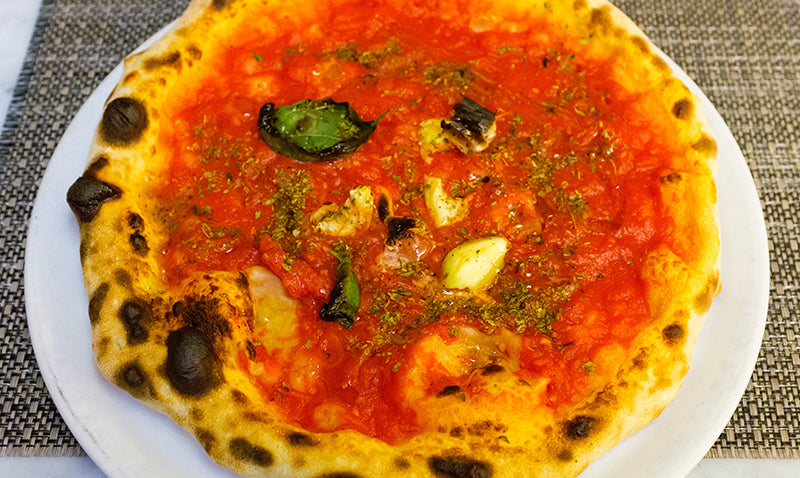 Neapolitan Pizza Marinara