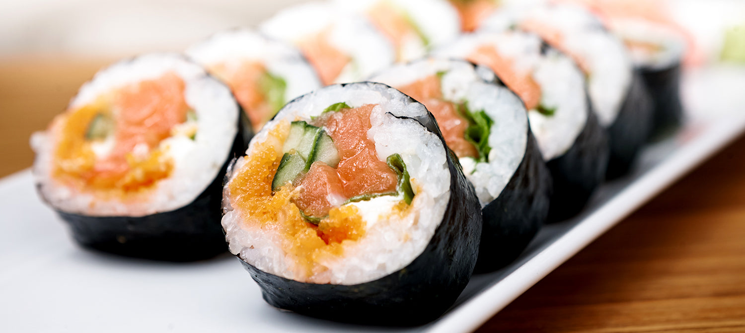 salmon cucumber sushi roll