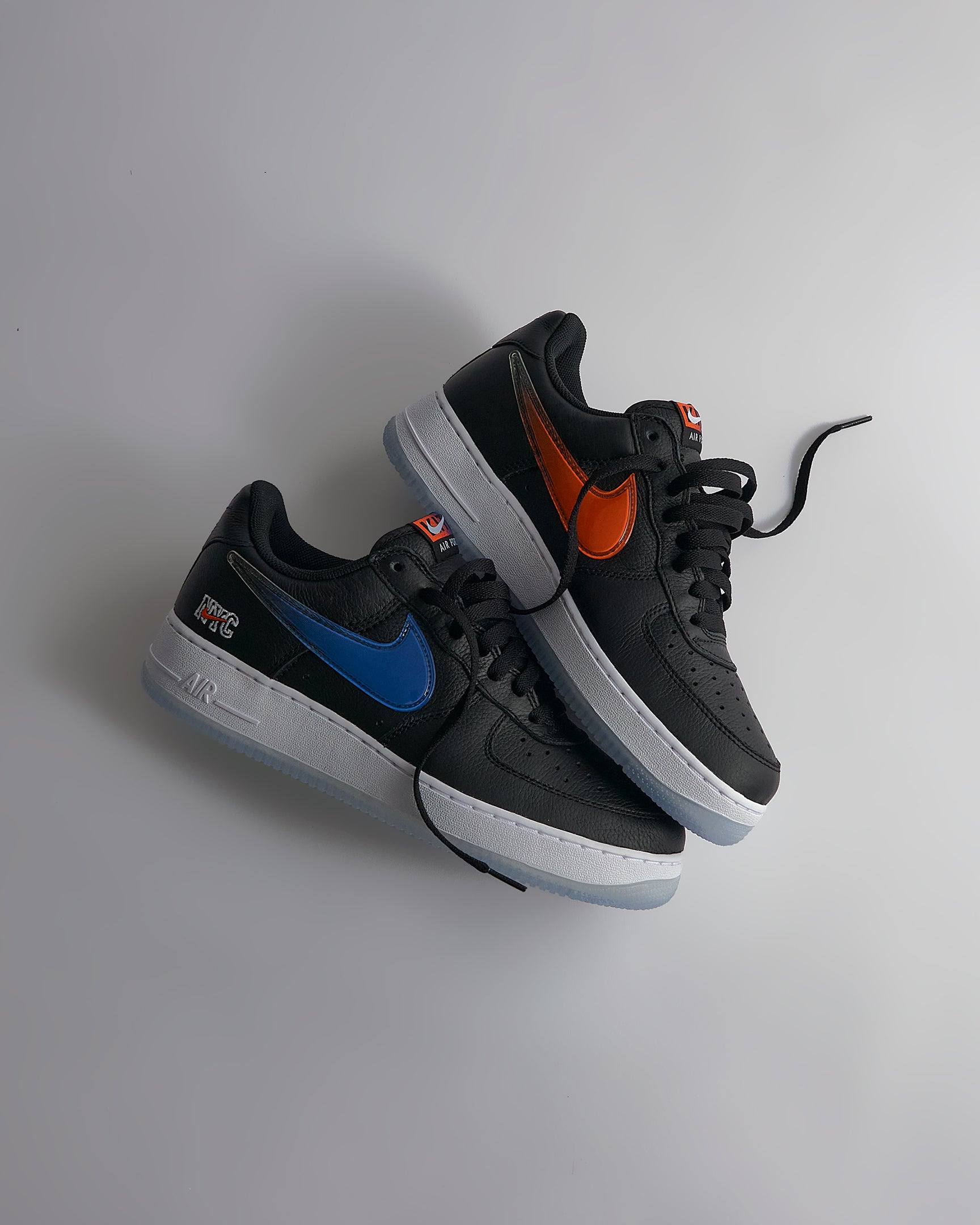 KITH × Nike Air Force 1 New York Knicks www.krzysztofbialy.com