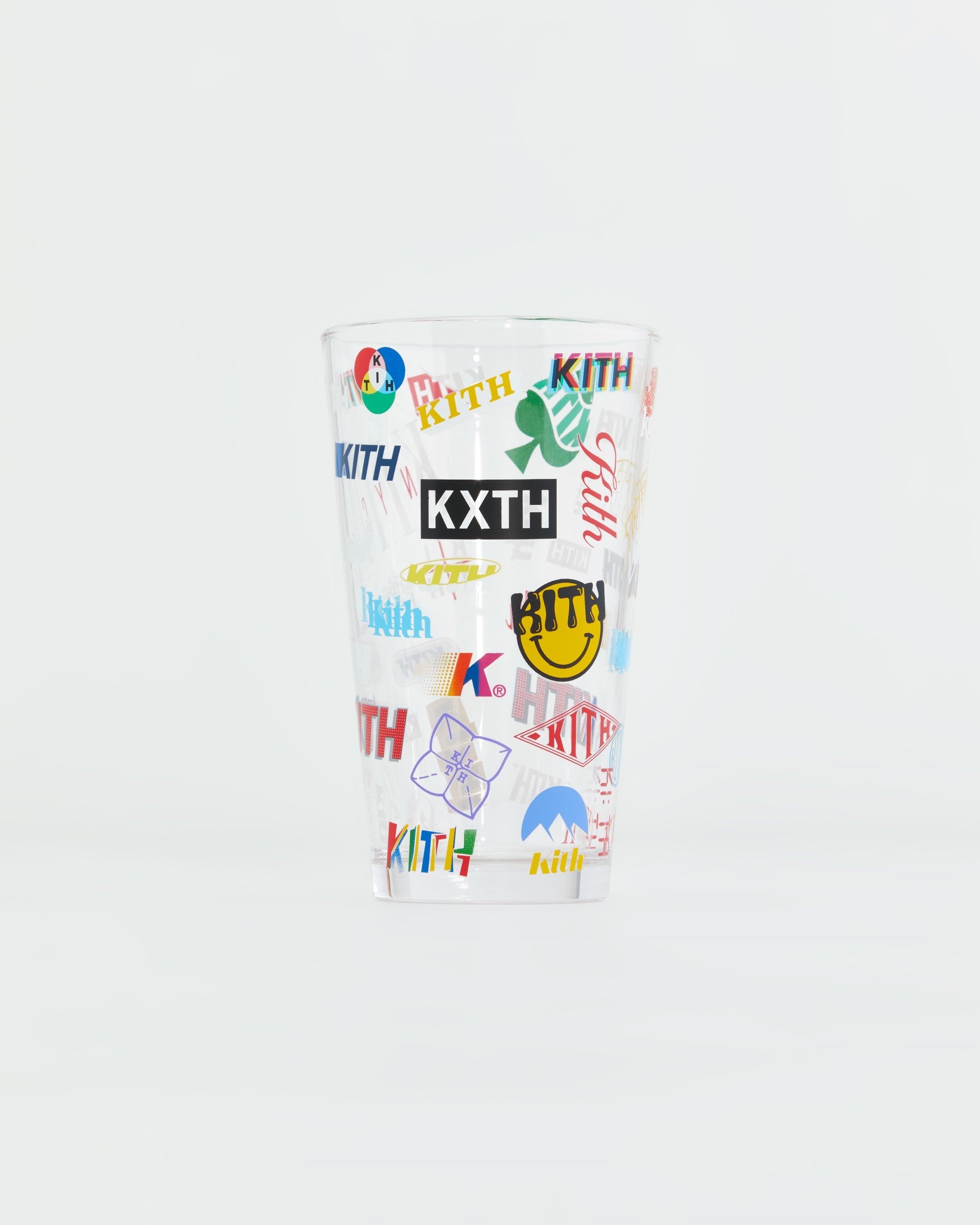 Kith 小説10周年記念カプセル MONDAY PROGRAM™」。 -Kith Tokyo