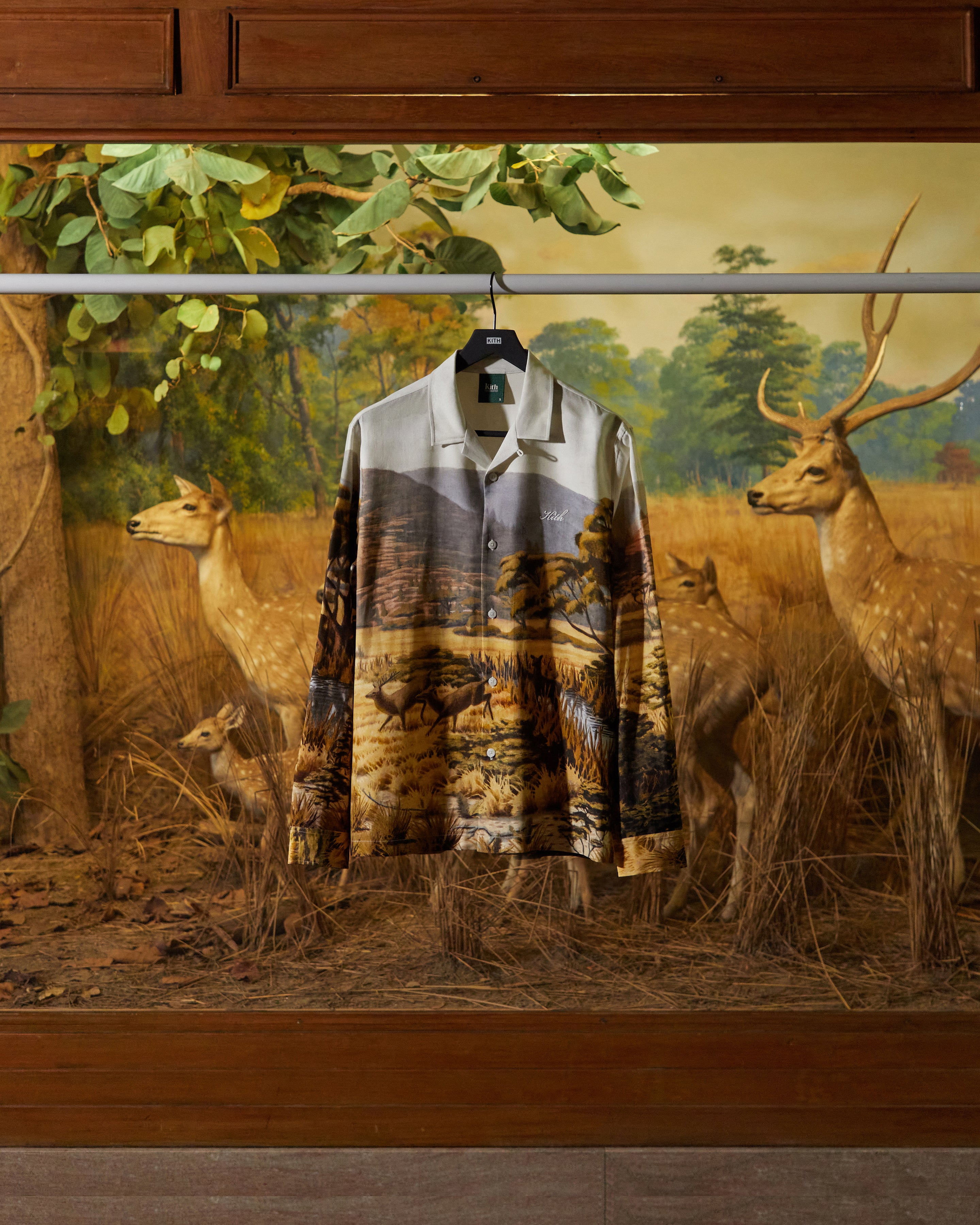 KITH AMNH Long Sleeve Thompson CampShirt