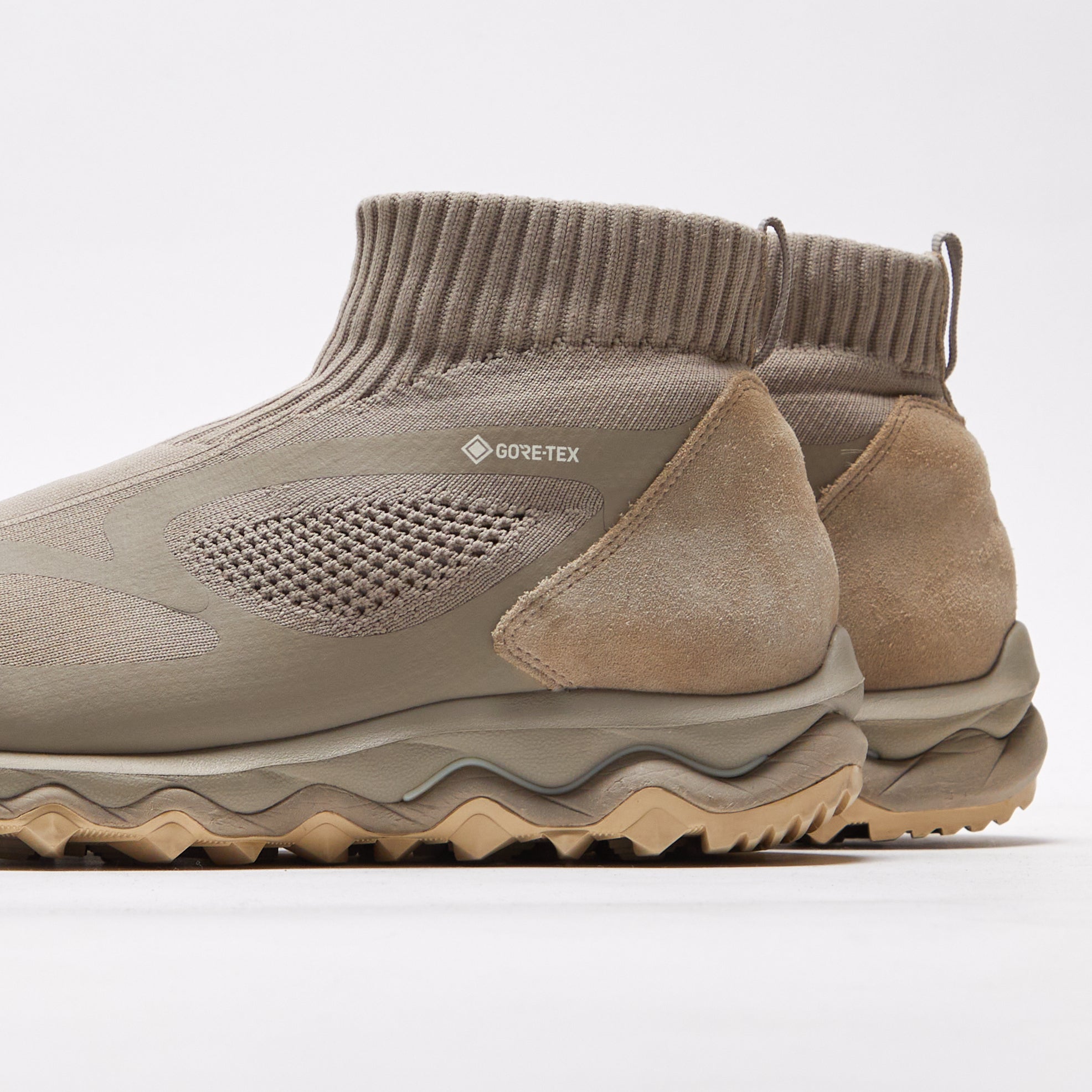 MIZUNO × nonnative WAVE MUJIN TL MID GTX