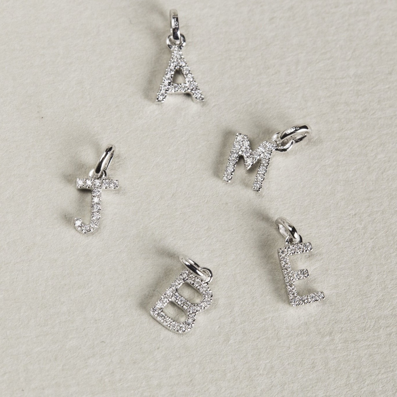 Diamond Letter Charms G / White