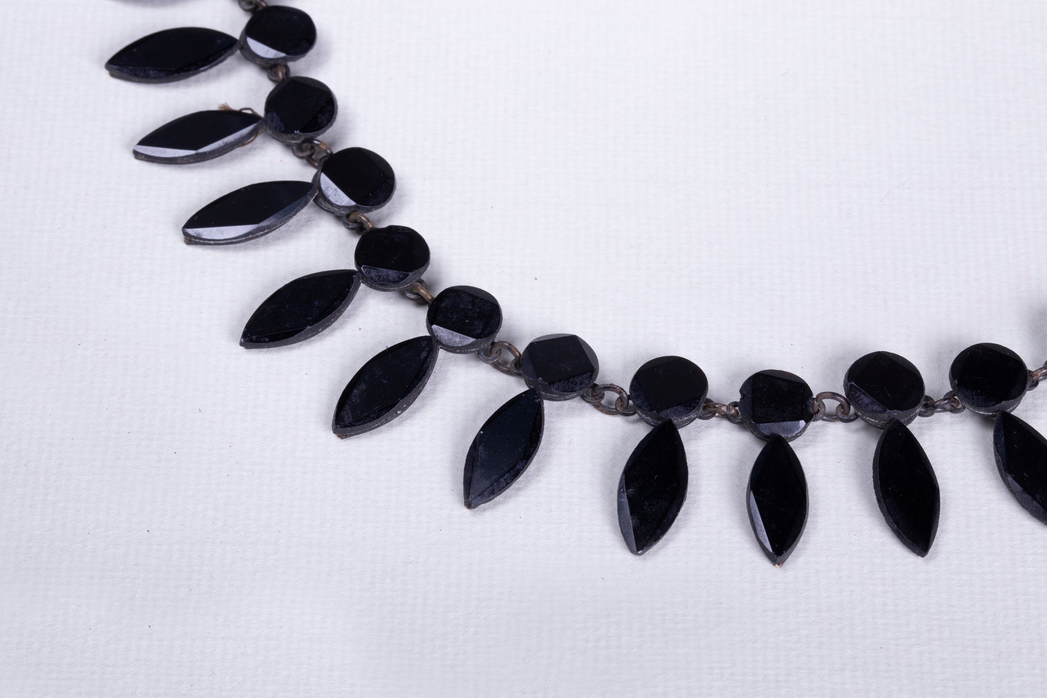 black jet necklace antique