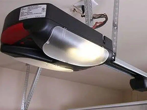 Sommer garage opener