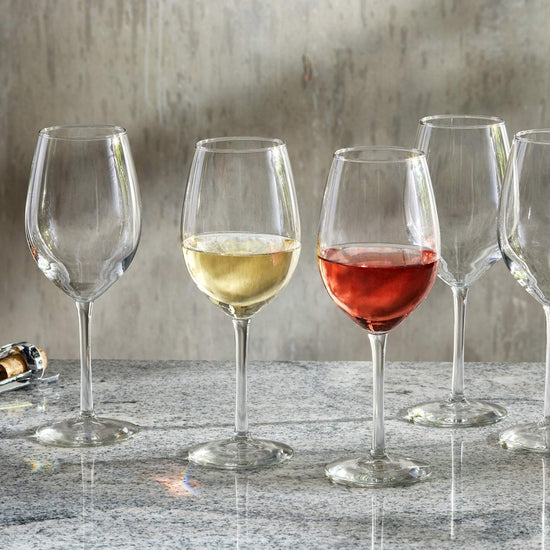 Lily's Home Unbreakable Stemmed White Wine Glasses, Made of Non Breakable  Shatterproof Plastic, Indo…See more Lily's Home Unbreakable Stemmed White