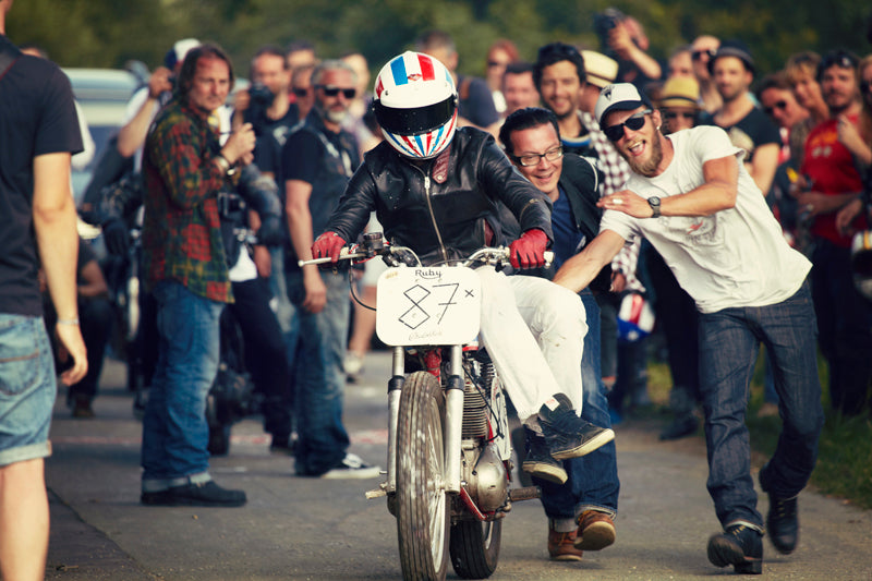 Wheels-&-Waves-2012-138