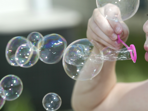 play bubble escape