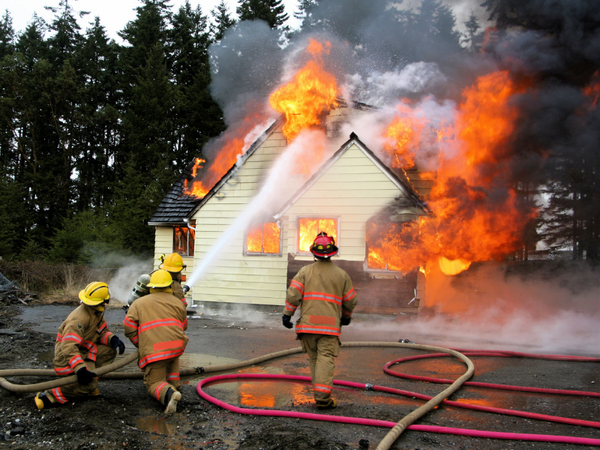 how to spot a flashover