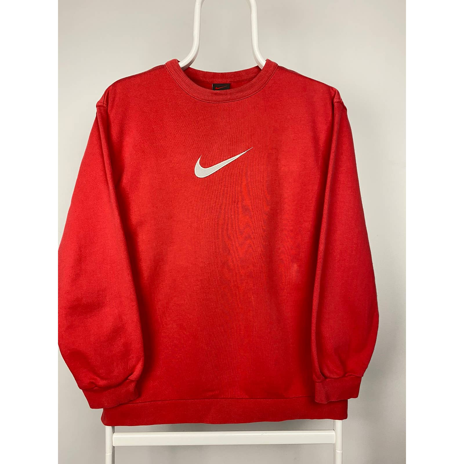 Susceptibles a Cortar imponer Nike vintage big center swoosh sweatshirt red Y2K v-neck – re.fitted