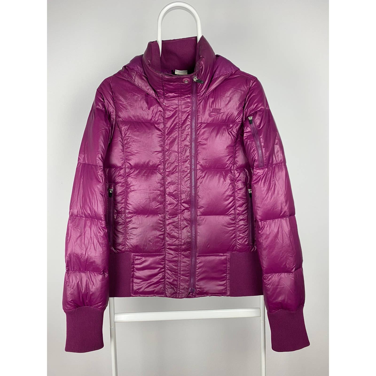 Nike Pink Purple puffer jacket small swoosh – re.fitted