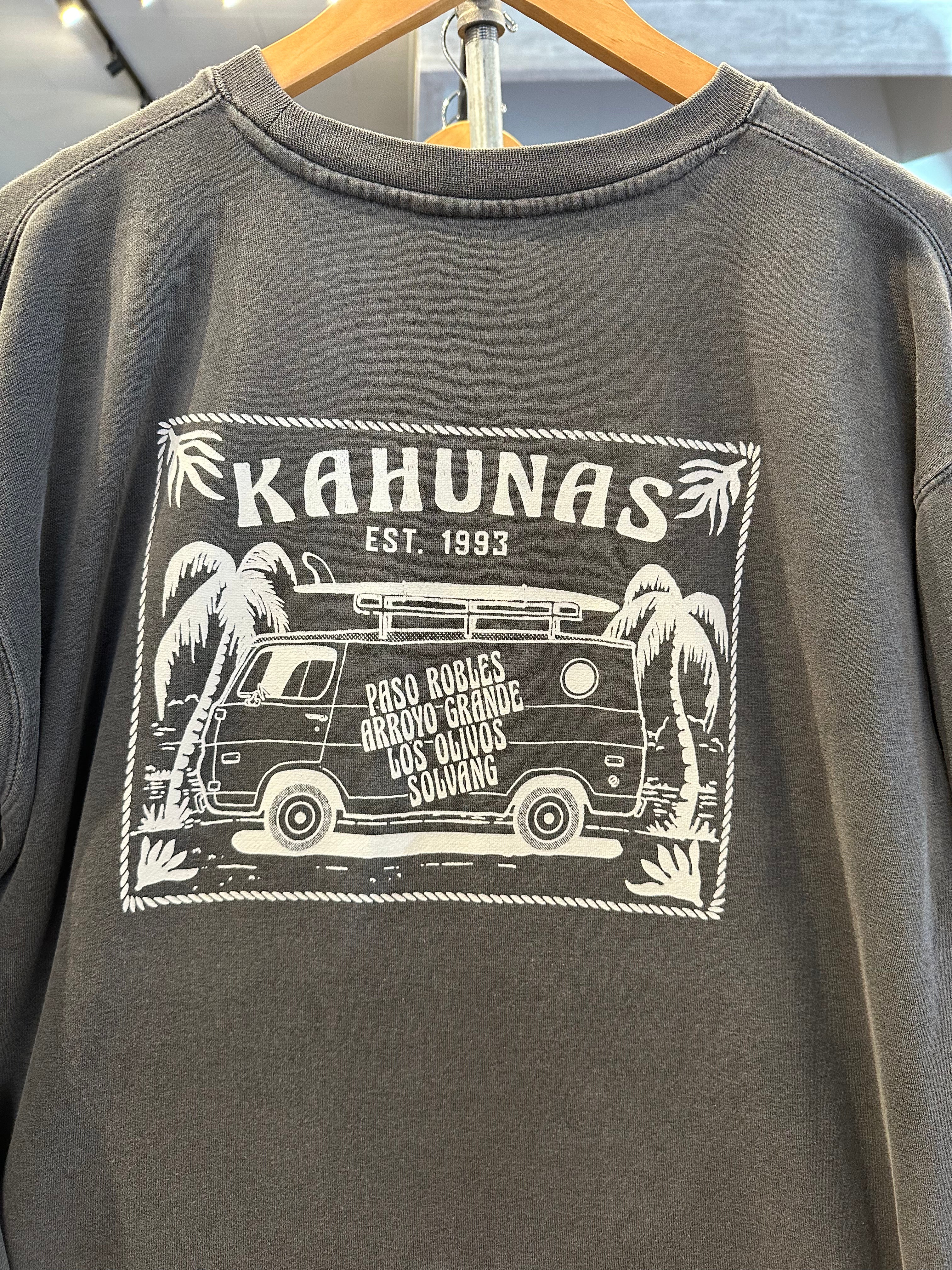 M'S KAHUNAS VAN BOMBER CREW