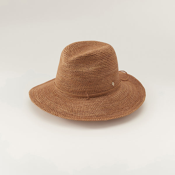 Classic 5 Women's Hat Natural Black - Helen Kaminski US