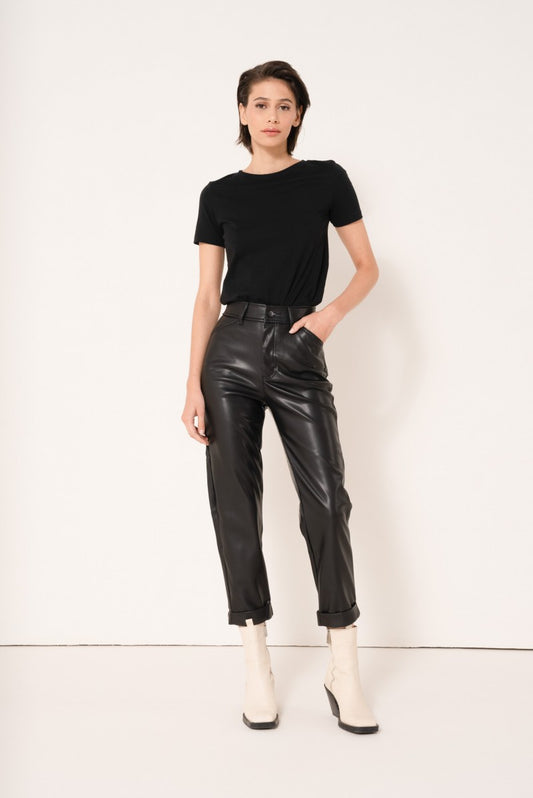 Noir Faux Leather Flare Trousers with Front Pockets – Ontrendeu