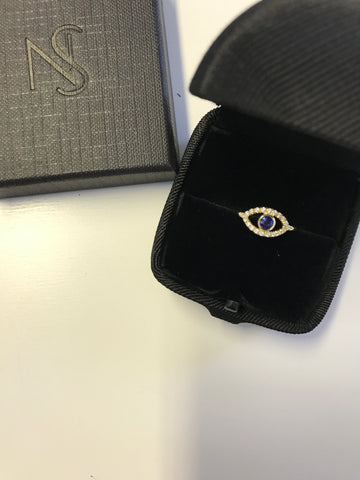 Natasha Sherling bespoke eye sapphire diamond ring