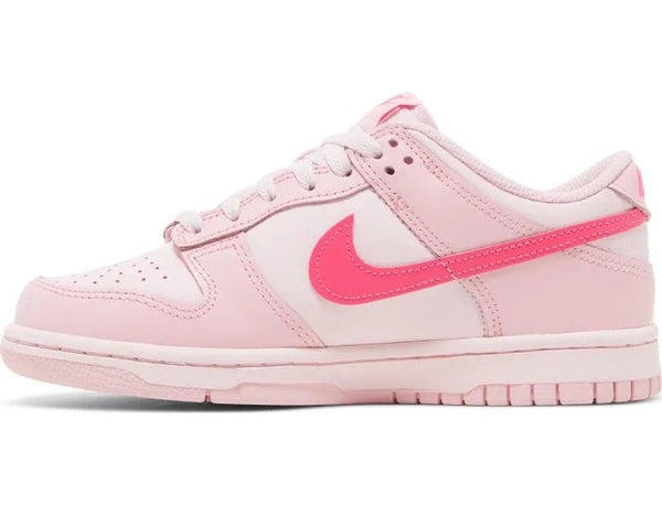 pink jordans dunks