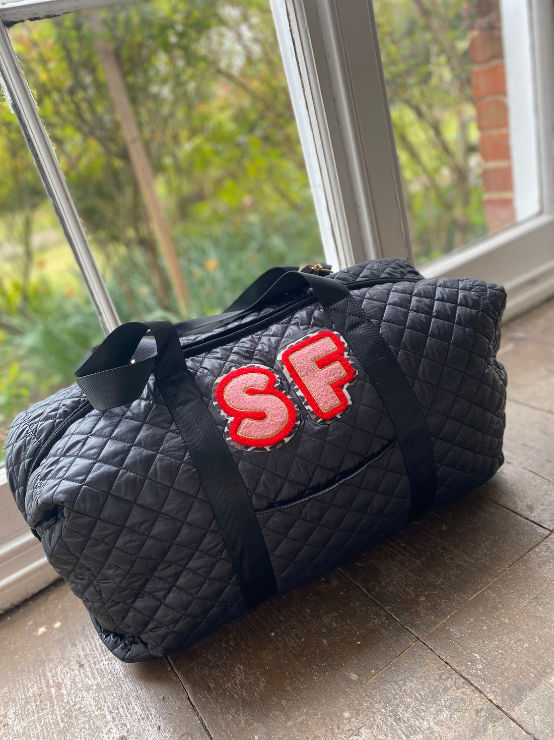 Louis vuitton crochet duffle bag 