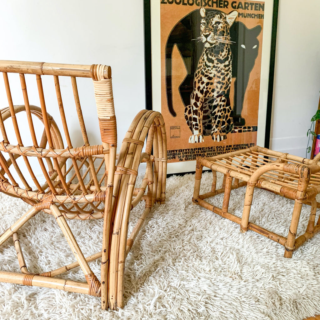 half moon wicker chair