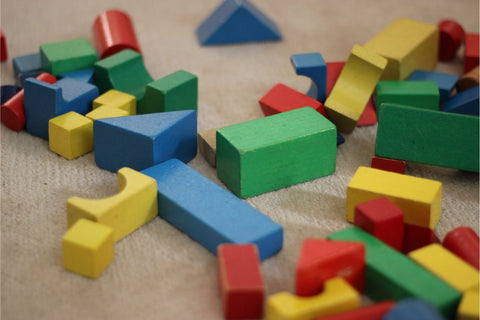 Why do babies knock down blocks wooden blocks | GIGI Bloks