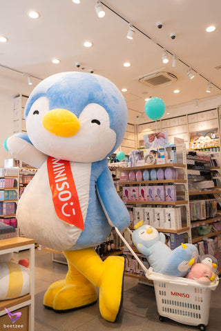 PenPen visits Dumaguete City! 🐧 – Miniso Philippines Official