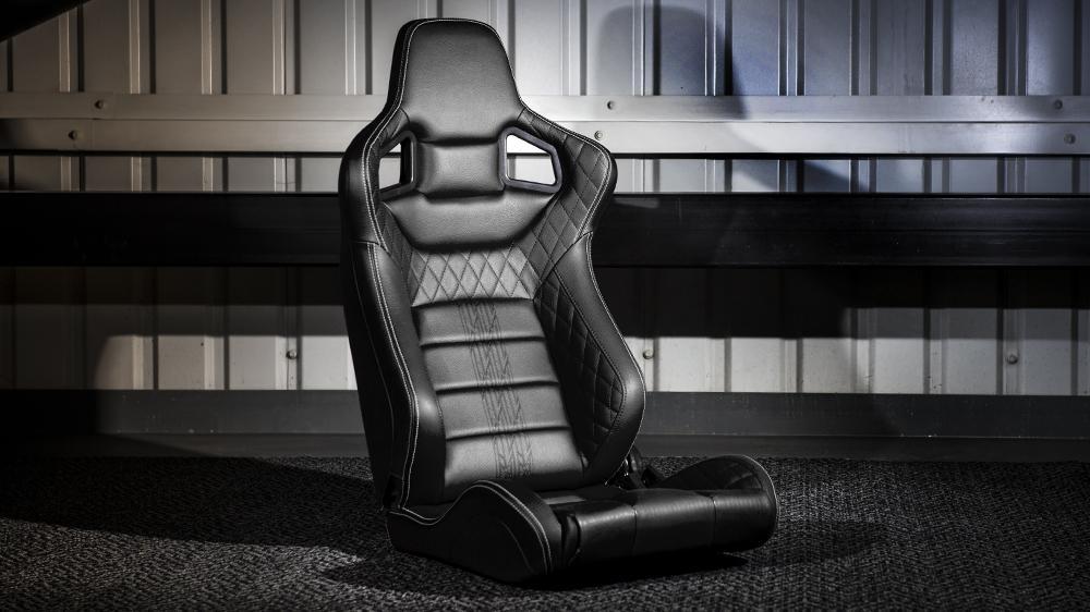 Jeep Wrangler JK 4 Door Vegan Leather Sports Seats | Chelsea Truck Co –  Chelsea Truck Company