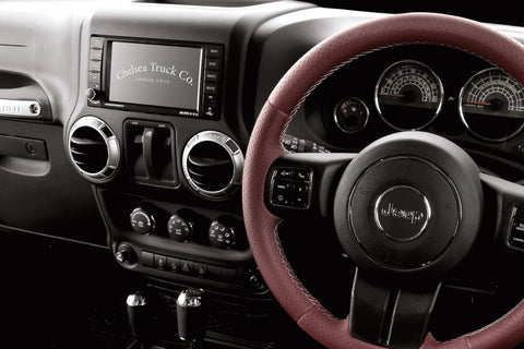 Jeep Wrangler JK Satellite Navigation System | Chelsea Truck Company