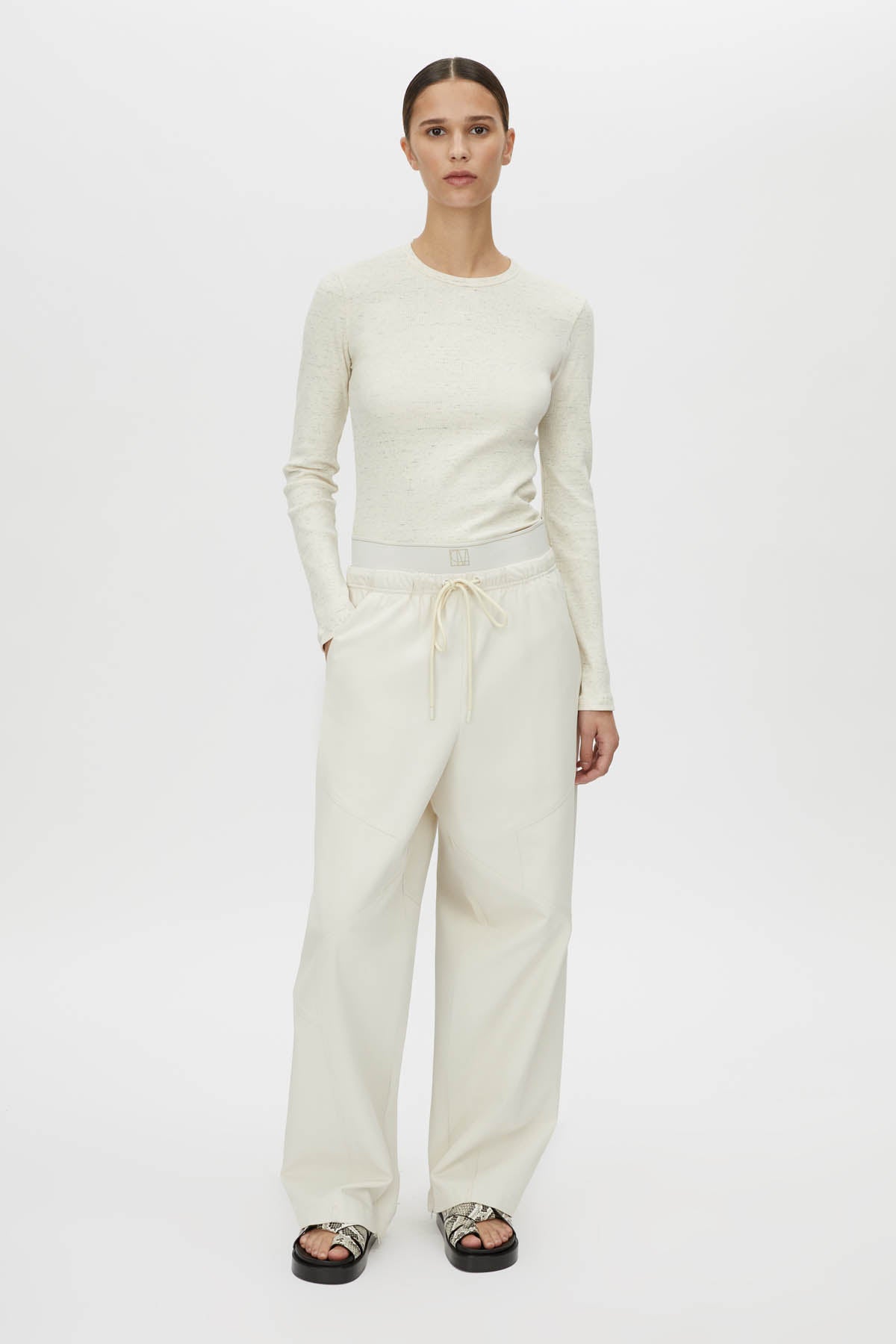 Cella Monogram Elastic Pant - CAMILLA AND MARC - Modalova