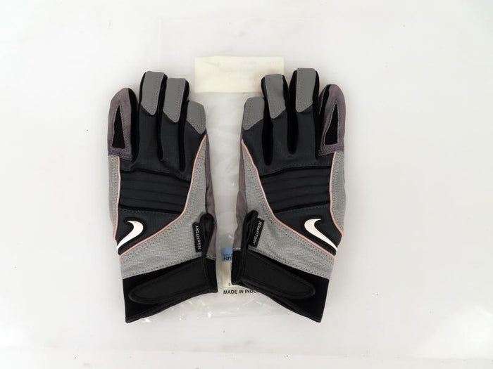 nike gloves with strap